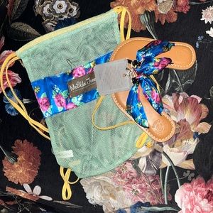 Toddler girls Matilda Jane flip flops.